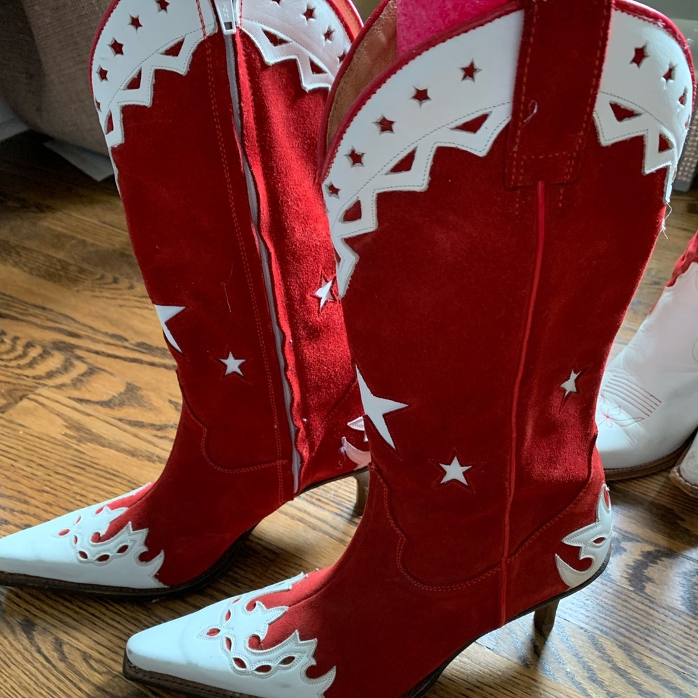 Gorgeous Sendra ladies boots.   3 pairs… Canadian Size 9